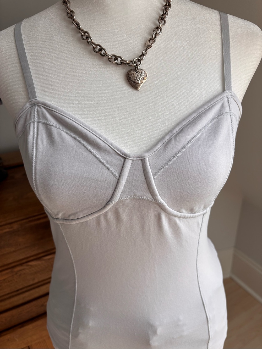 Talula Contour Tank 🤍 - Picture 3 of 6